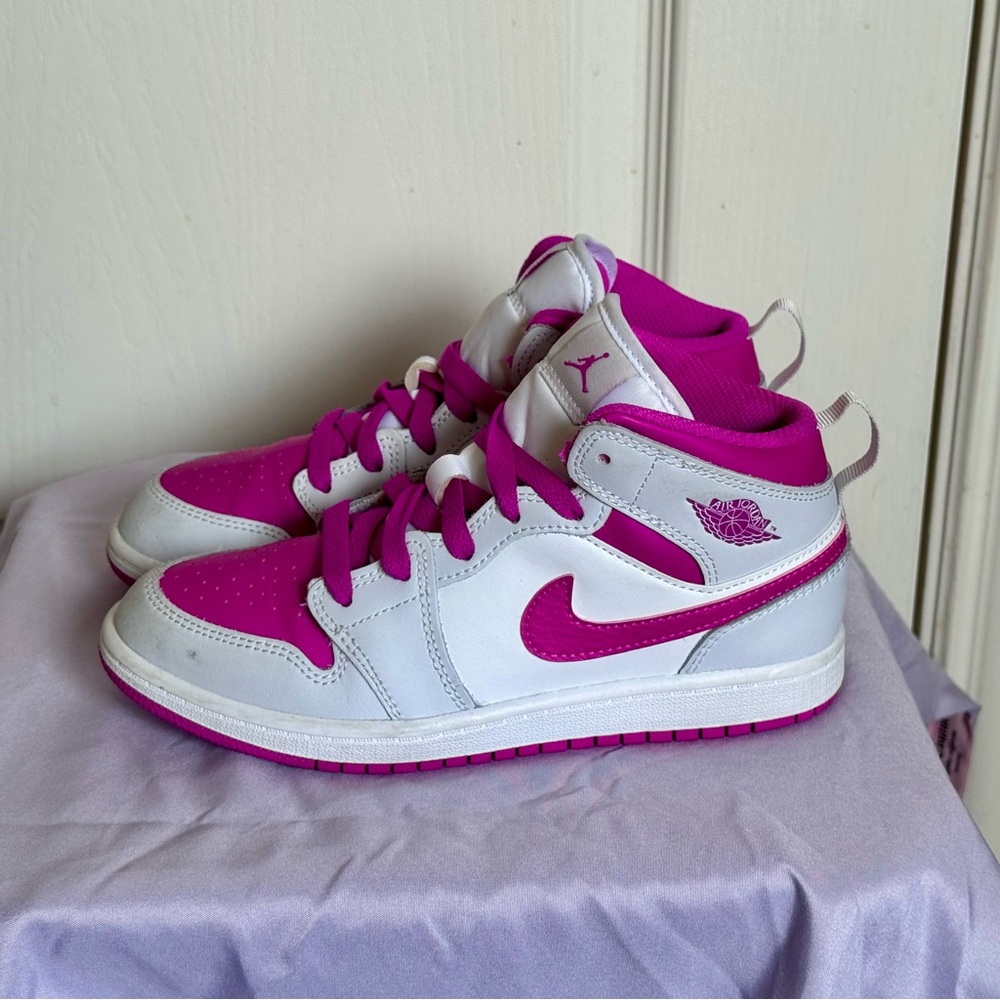 Jordan Kids Mid-Top Sneakers in White and Fuchsia